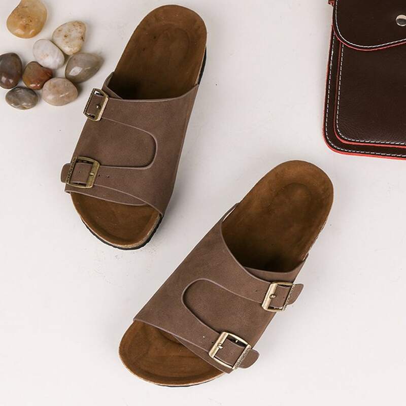 

Guys Buckle Decor Wide Fit Sliders, Brown