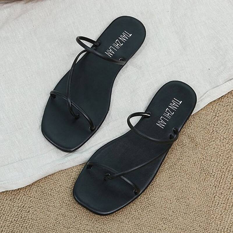 

Simple Toe Post Sliders, Black