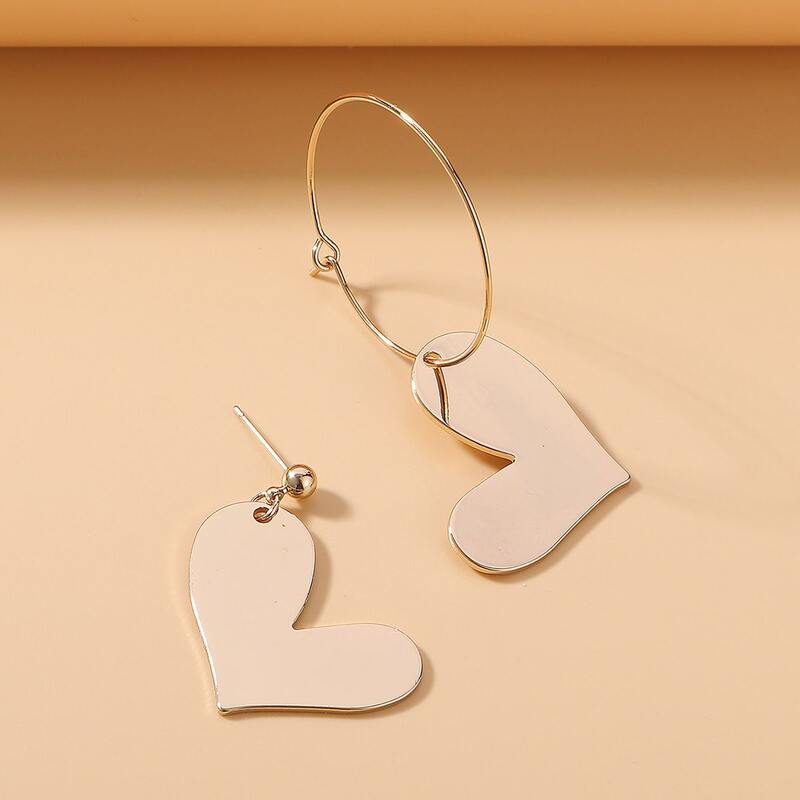 

Heart Charm Mismatched Drop Earrings, Gold