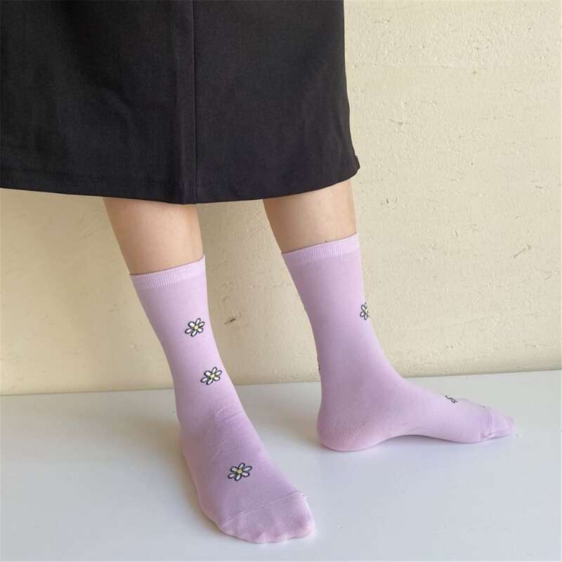 

Floral Pattern Socks, Purple