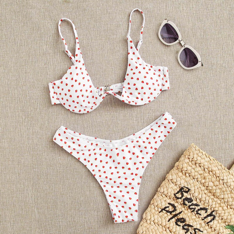 

Strawberry Print Underwire Bikini Swimsuit, Red and white