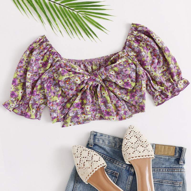 

Knot Front Ditsy Floral Crop Top, Multicolor