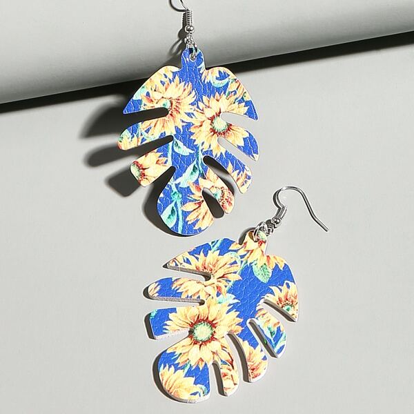 

Leaf Design Drop Earrings, Blue