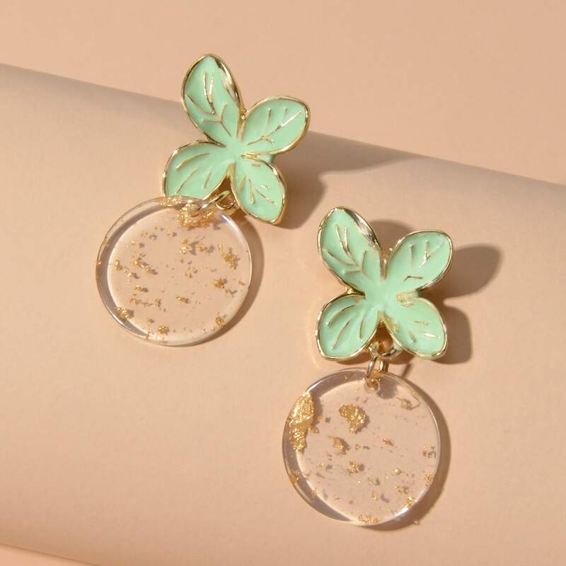 

Floral Decor Drop Earrings, Green