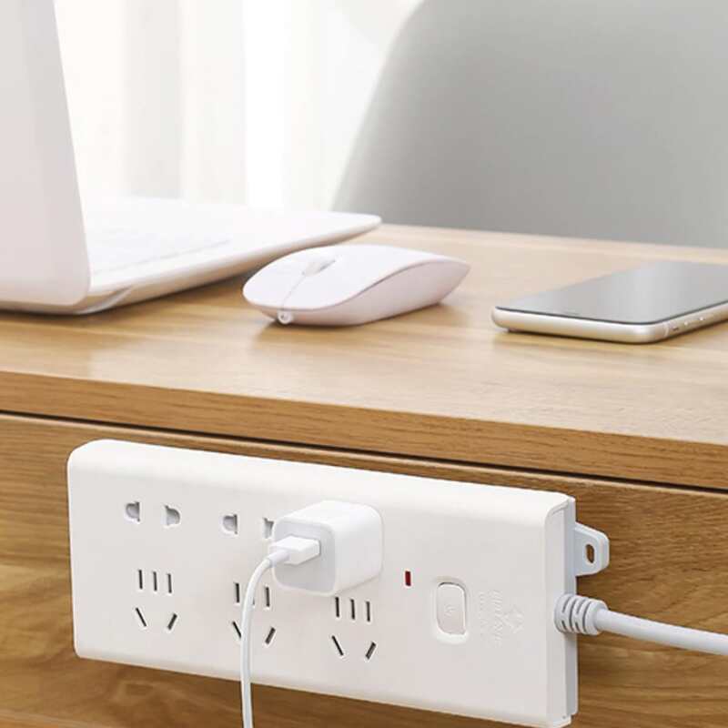 

1pc Socket Plug Holder, White