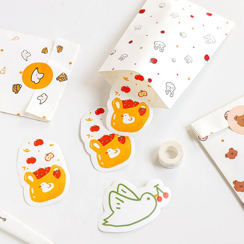 

10pcs Cartoon Graphic Paper Bag, Multicolor