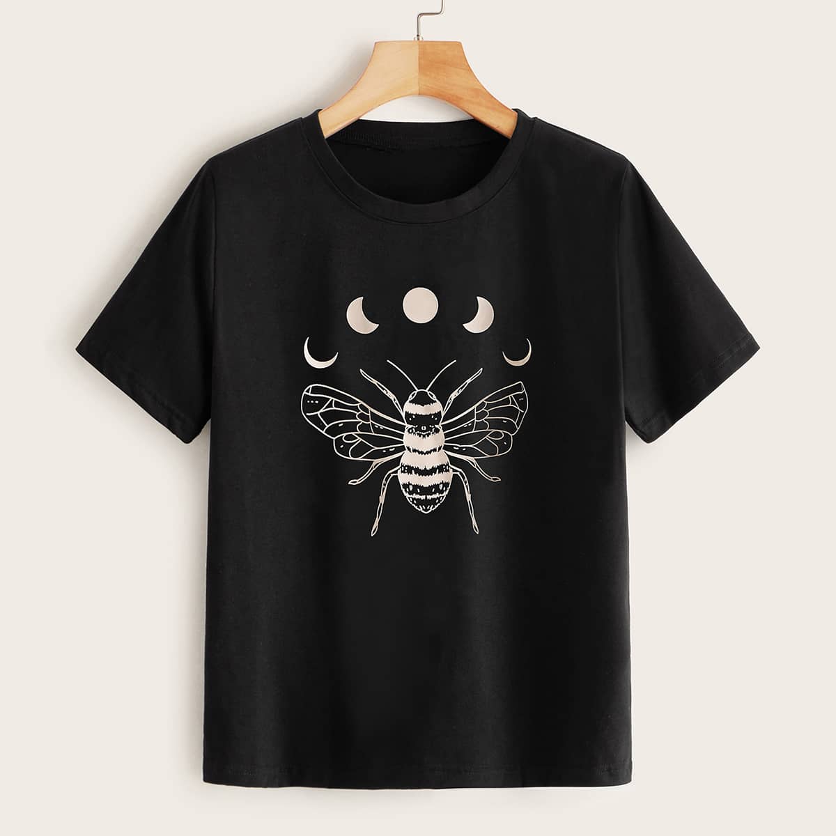 

Bee Graphic Tee, Black