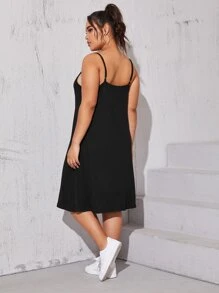 Calvaya 大碼素色中長吊帶洋裝 - 黑色 - 查看 2