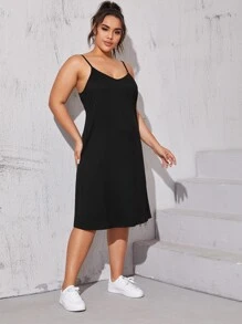 Calvaya 大碼素色中長吊帶洋裝 - 黑色 - 查看 3