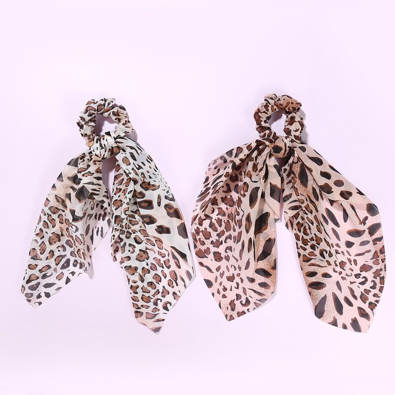 

2pcs Leopard Print Scrunchie Scarf, Multicolor