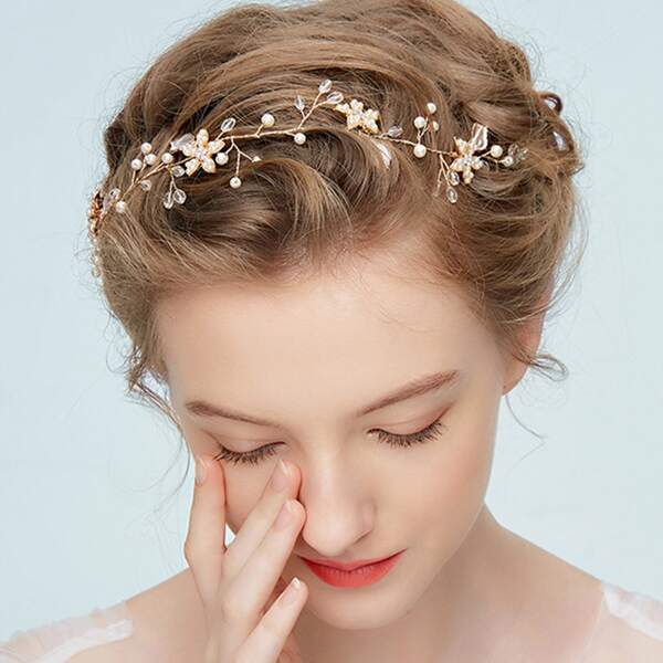 

Flower Decor Hair Accessory, Gold