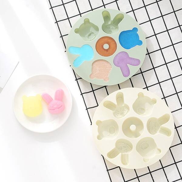

1pc Round Cartoon Cake Mold, Multicolor