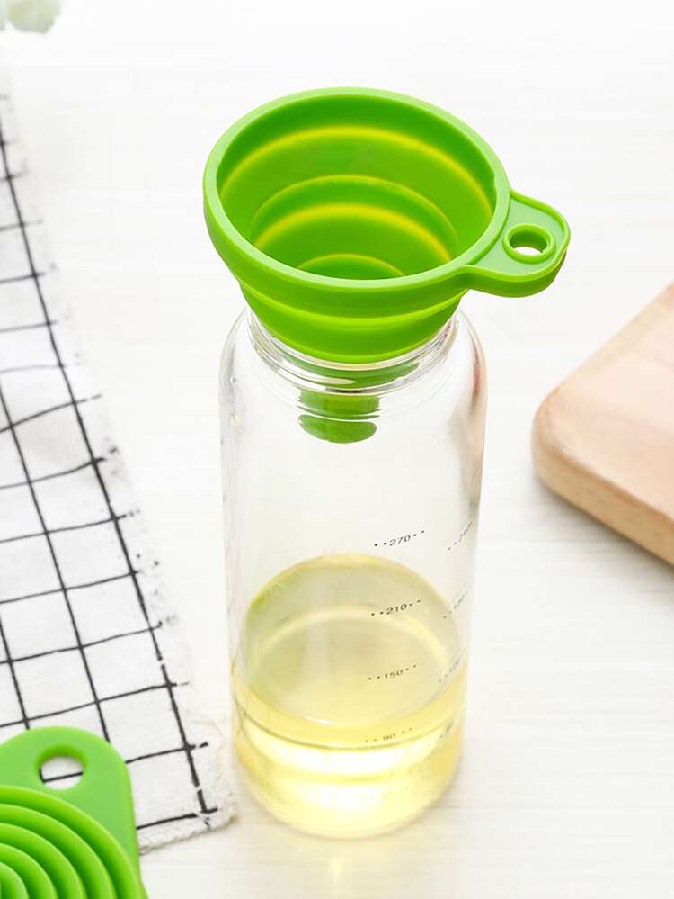 1pc Flexible Funnel - Green - View 2