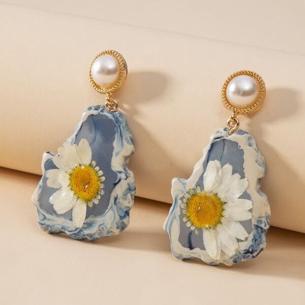 

Floral Pattern Drop Earrings, Blue