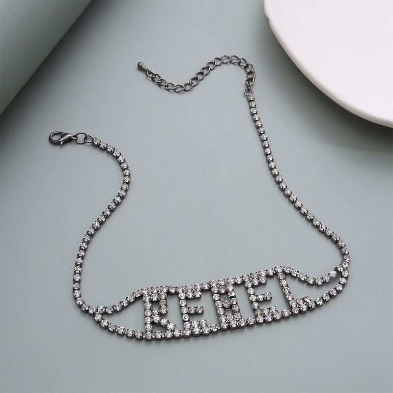 

Guys Rhinestone Engraved Choker, Silver