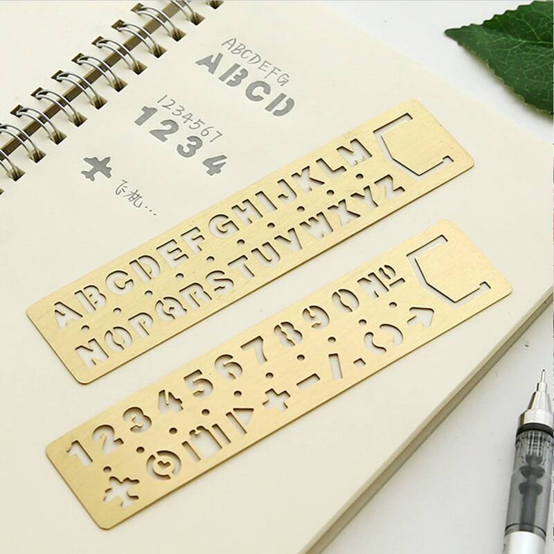 

1pc Hollow Drawing Ruler, Yellow