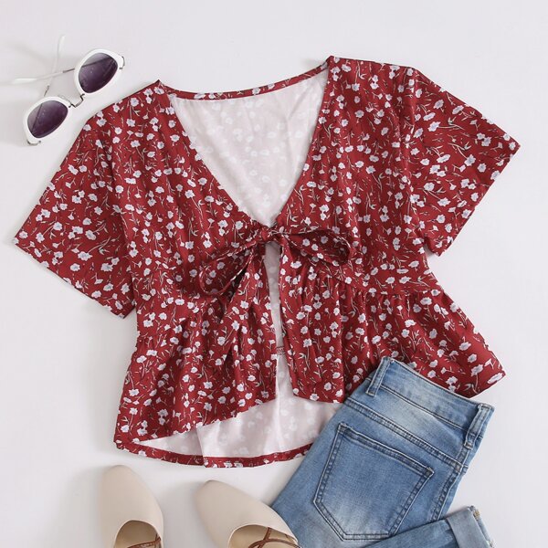 

Knot Front Ditsy Floral Ruffle Hem Top, Maroon