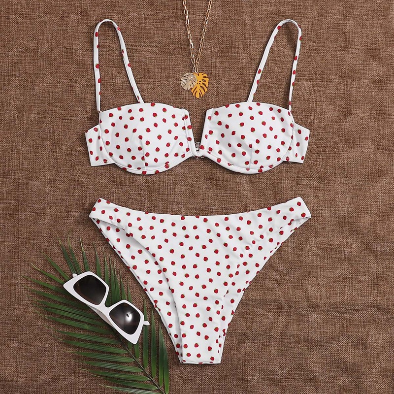 

Strawberry Print V Wired Underwire Bikini Swimsuit, White