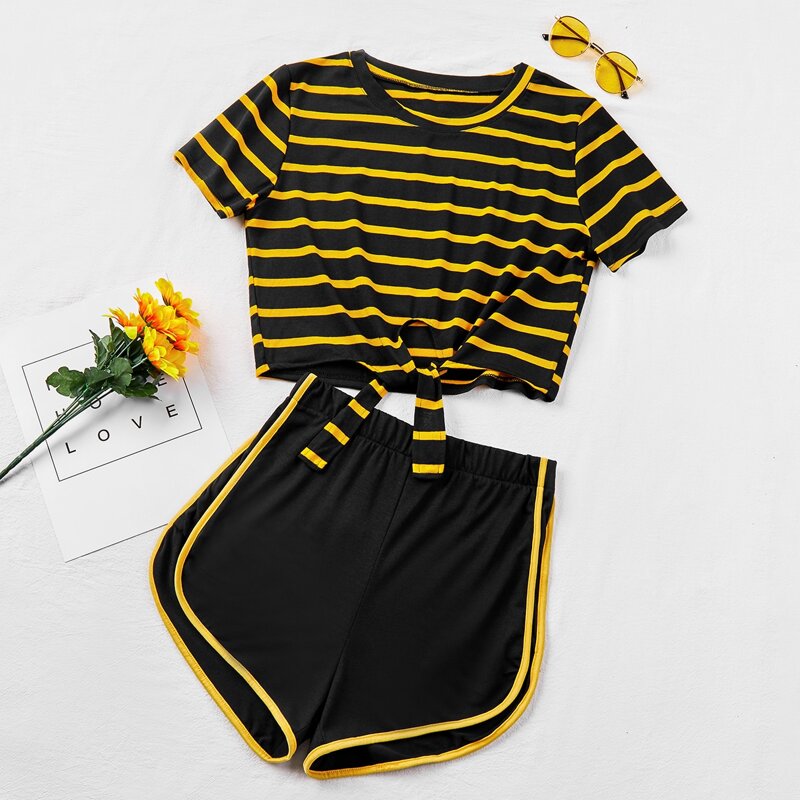 

Striped Knot Hem Tee & Dolphin Shorts, Multicolor