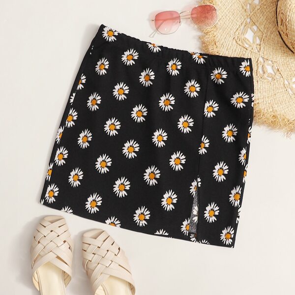 

Split Hem Daisy Floral Skirt, Black