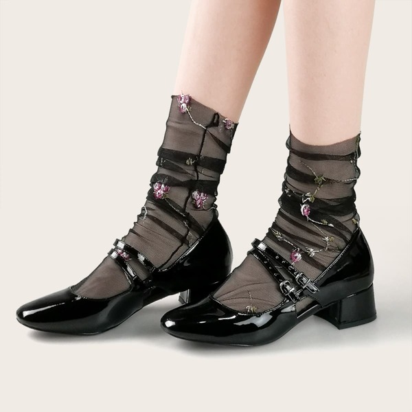 

Flower Embroidery Mesh Socks, Black