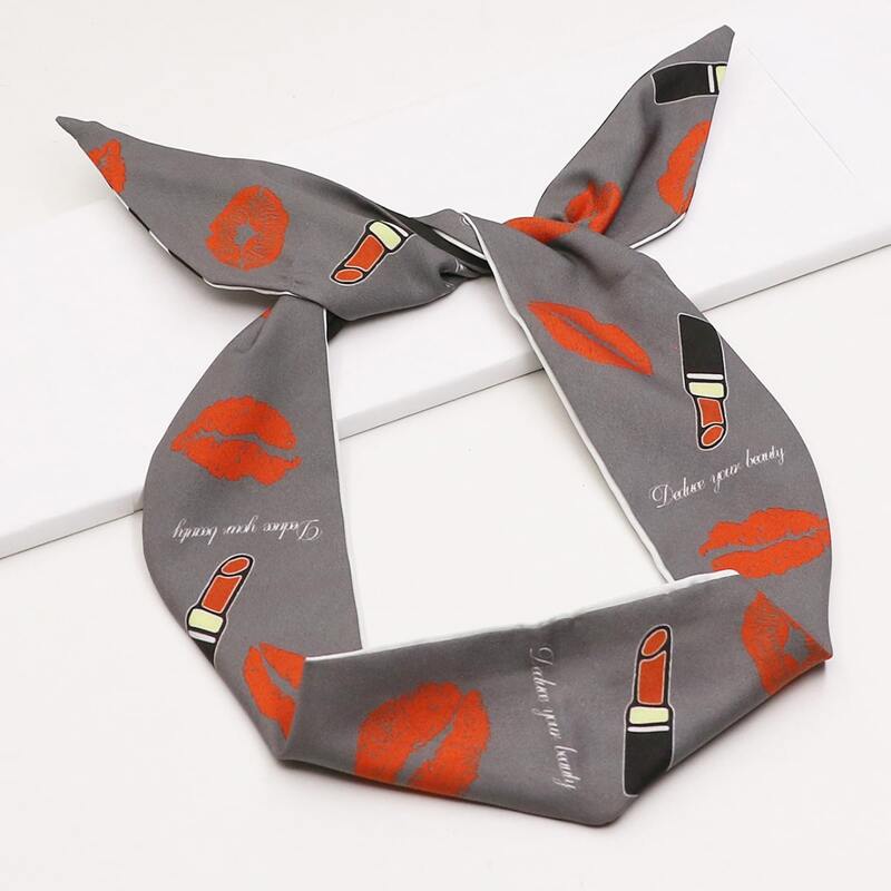 

Lipstick Pattern Knot Headband, Grey
