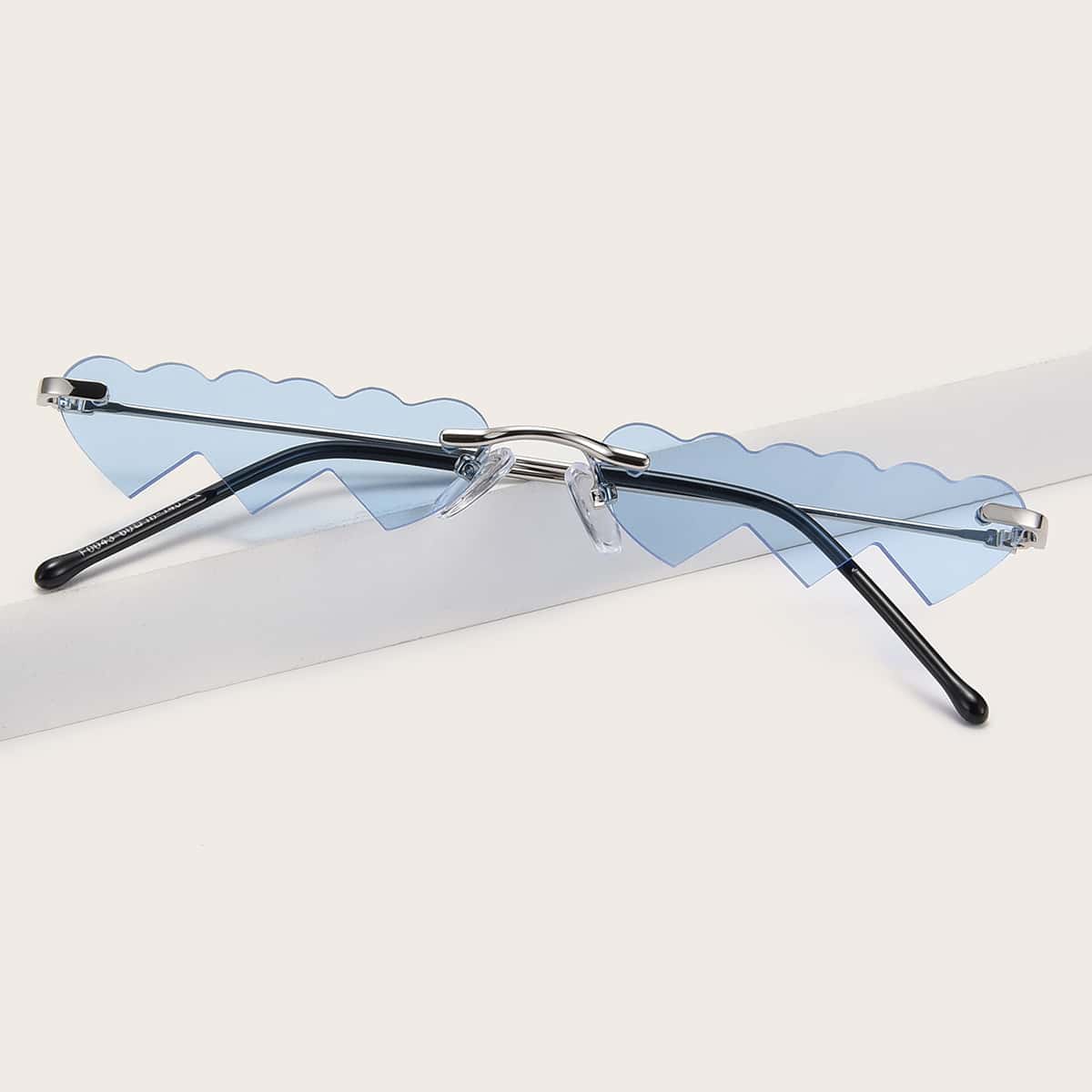 

Heart Frame Sunglasses, Blue