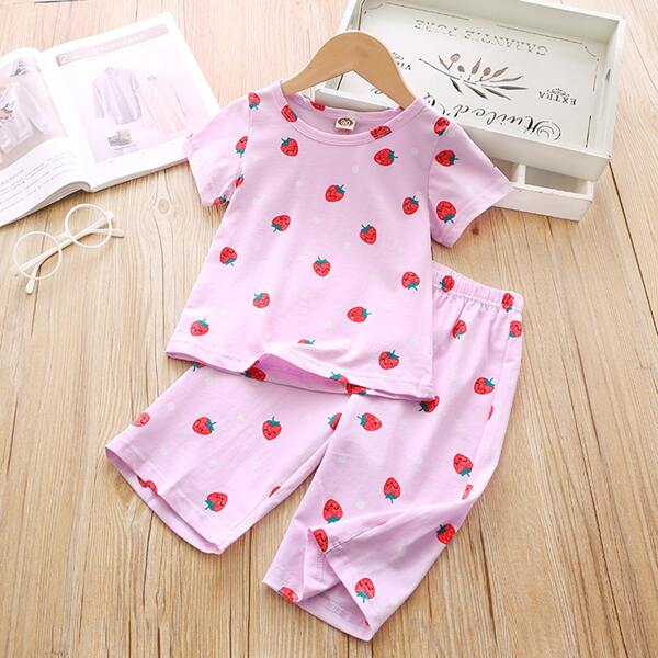 

Toddler Girls Strawberry Print PJ Set, Lilac purple
