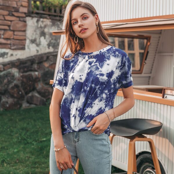 

Twist Front Tie Dye Tee, Navy blue