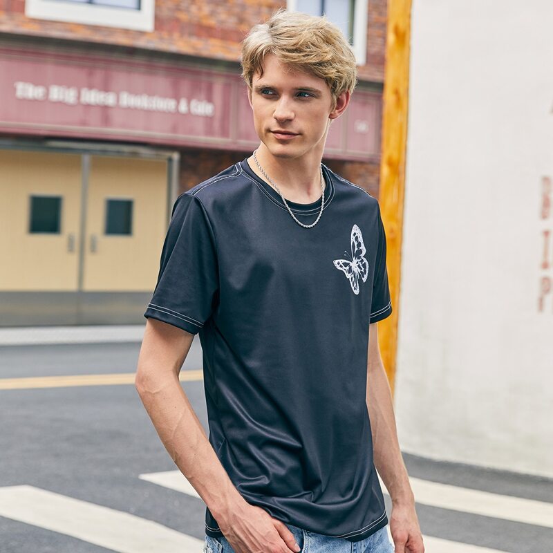 

Guys Mountain Graphic Tee, Black
