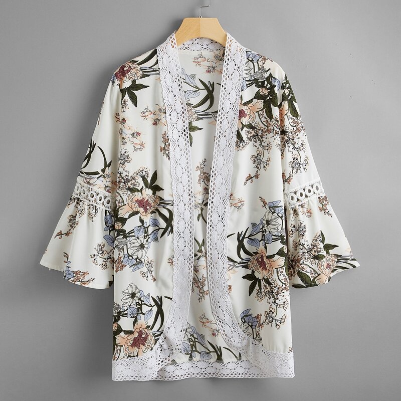 

Floral Print Contrast Lace Kimono, Beige