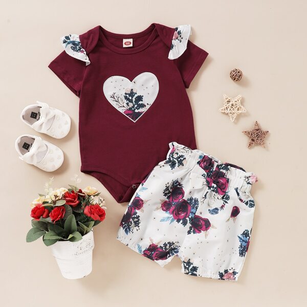 

Baby Girl Heart Embroidery Ruffle Trim Bodysuit & Floral Shorts, Multicolor
