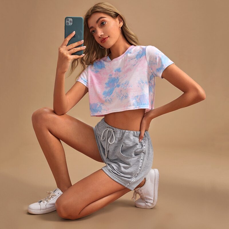 

Tie Dye Crop Sleep Tee, Multicolor