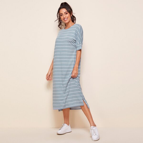 

Drop Shoulder Split Side Striped Dress, Multicolor