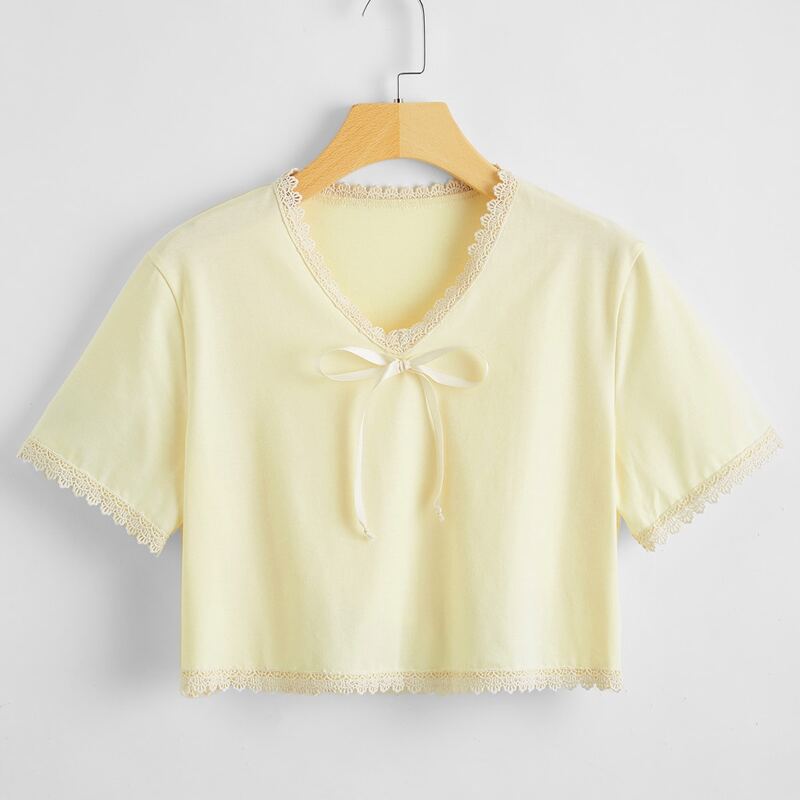 

Crochet Trim Bow Tee, Yellow