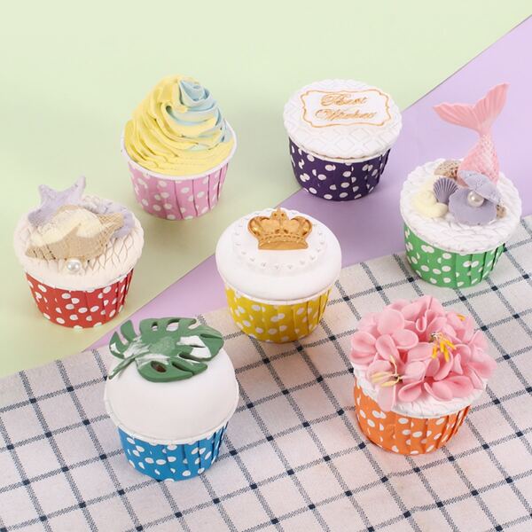 

50pcs Polka Dot Paper Cake Cup, Multicolor