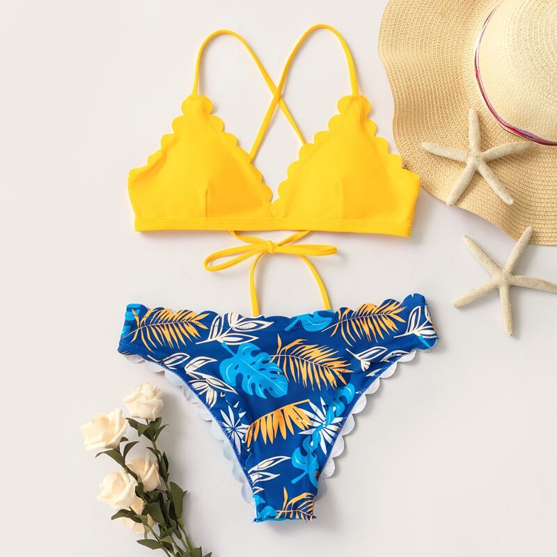 

Tropical Scalloped Trim Bikini Swimsuit, Multicolor