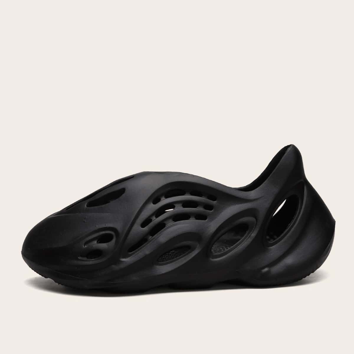 

Guys Hollow Out Sandals, Black