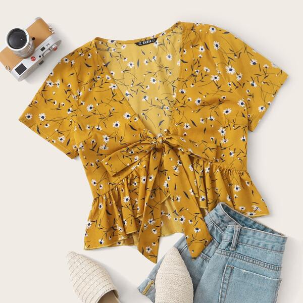 

Plus Tie Front Ditsy Floral Peplum Top, Mustard yellow