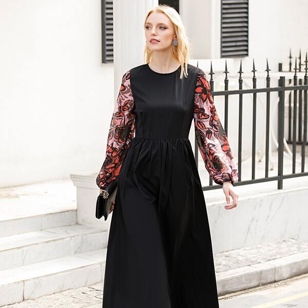 

Contrast Sleeve A-line Dress, Black