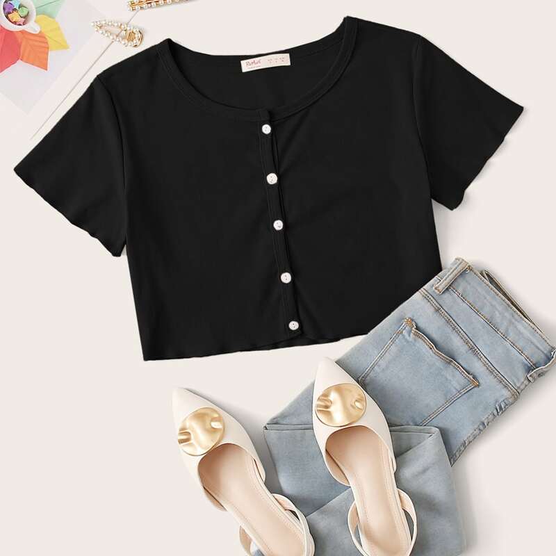 

Button Front Crop Top, Black