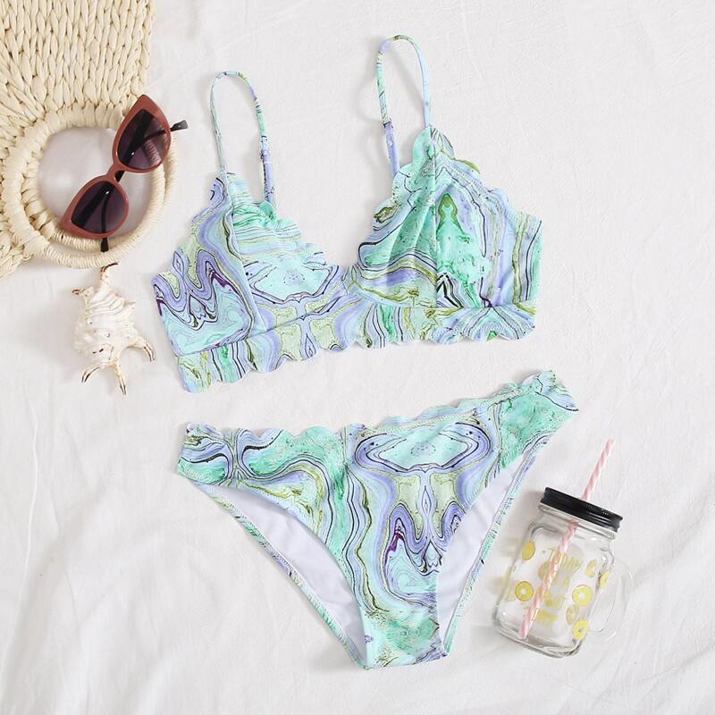 

Scallop Trim Bikini Swimsuit, Multicolor