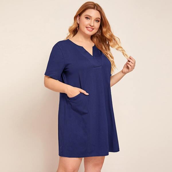 

Plus Notched Neck Slant Pocket Dress, Navy blue