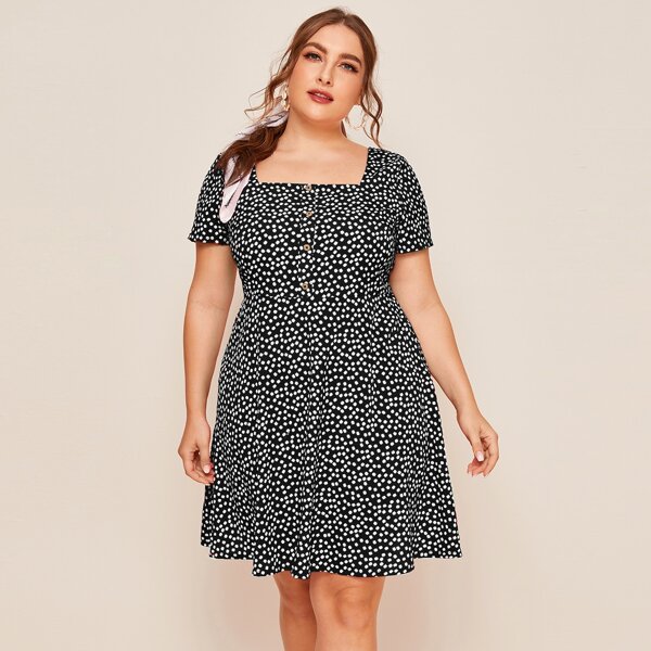 

Plus Square Neck Buttoned Front Ditsy Floral Dress, Black