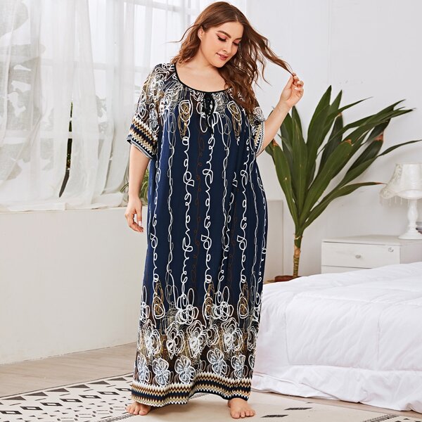 

Plus Scoop Neck Graphic Print Tie Front Night Dress, Multicolor