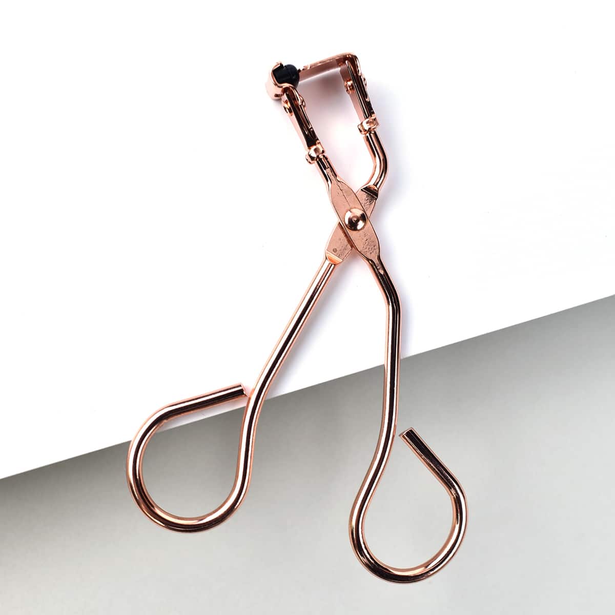 

1pc Segmented Eyelash Curler, Gold