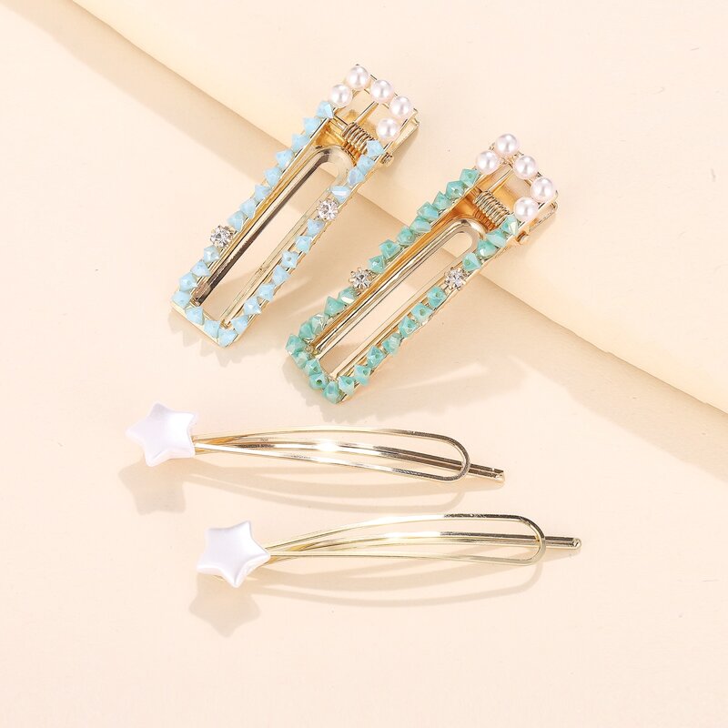 

4pcs Rhinestone Engraved Hair Clip, Multicolor