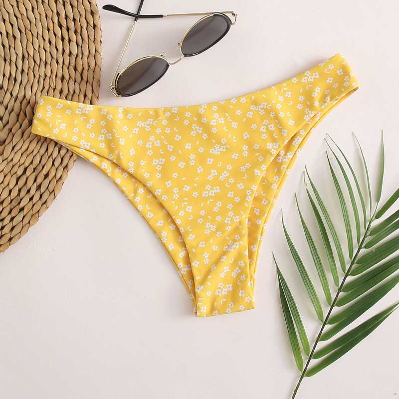 

Ditsy Floral Cheeky Bikini Panty, Yellow