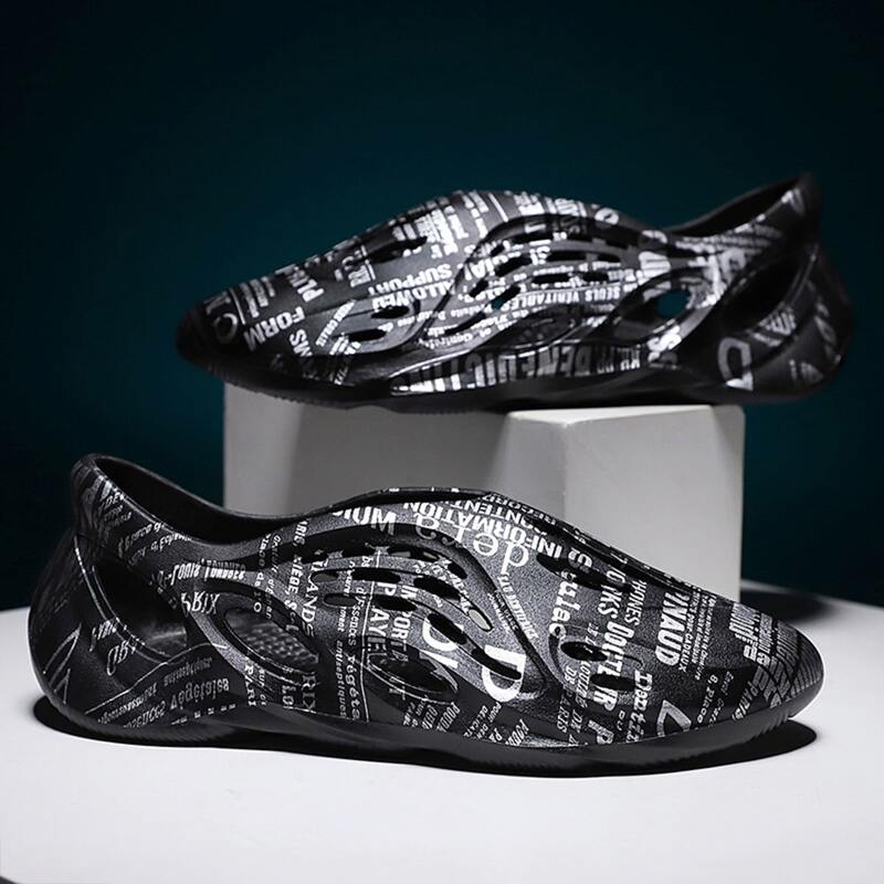 

Guys Letter Graphic Cut-out Slip On Sandals, Black