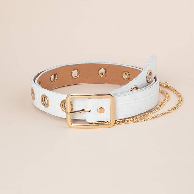 

Eyelet Buckle Belt With Chain, White